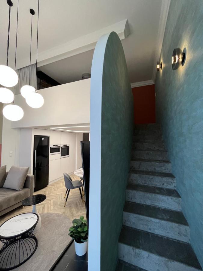 Central Gallery Apartment Debrecen Exteriör bild
