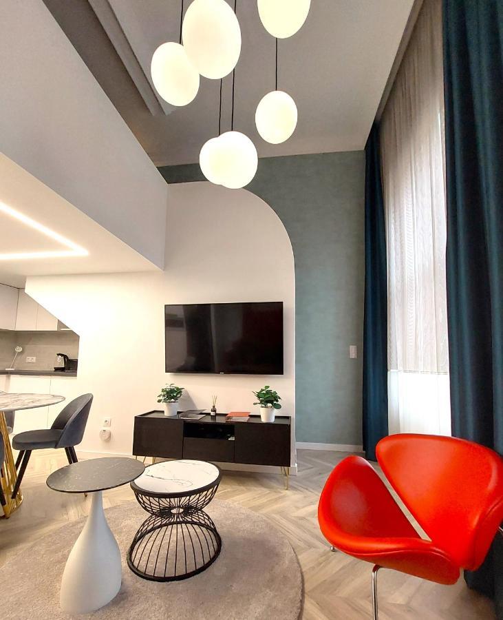 Central Gallery Apartment Debrecen Exteriör bild